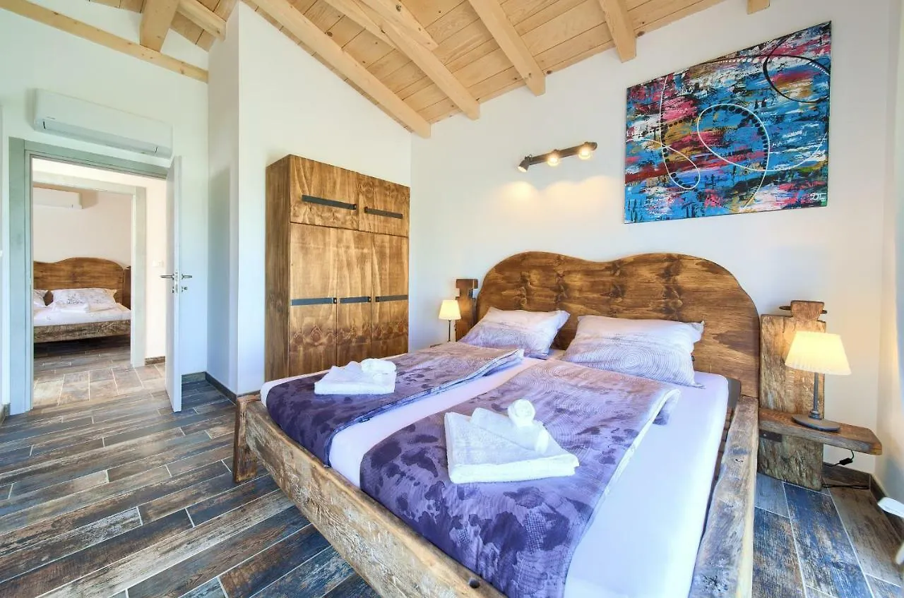 Vila Pax Houses Vrh