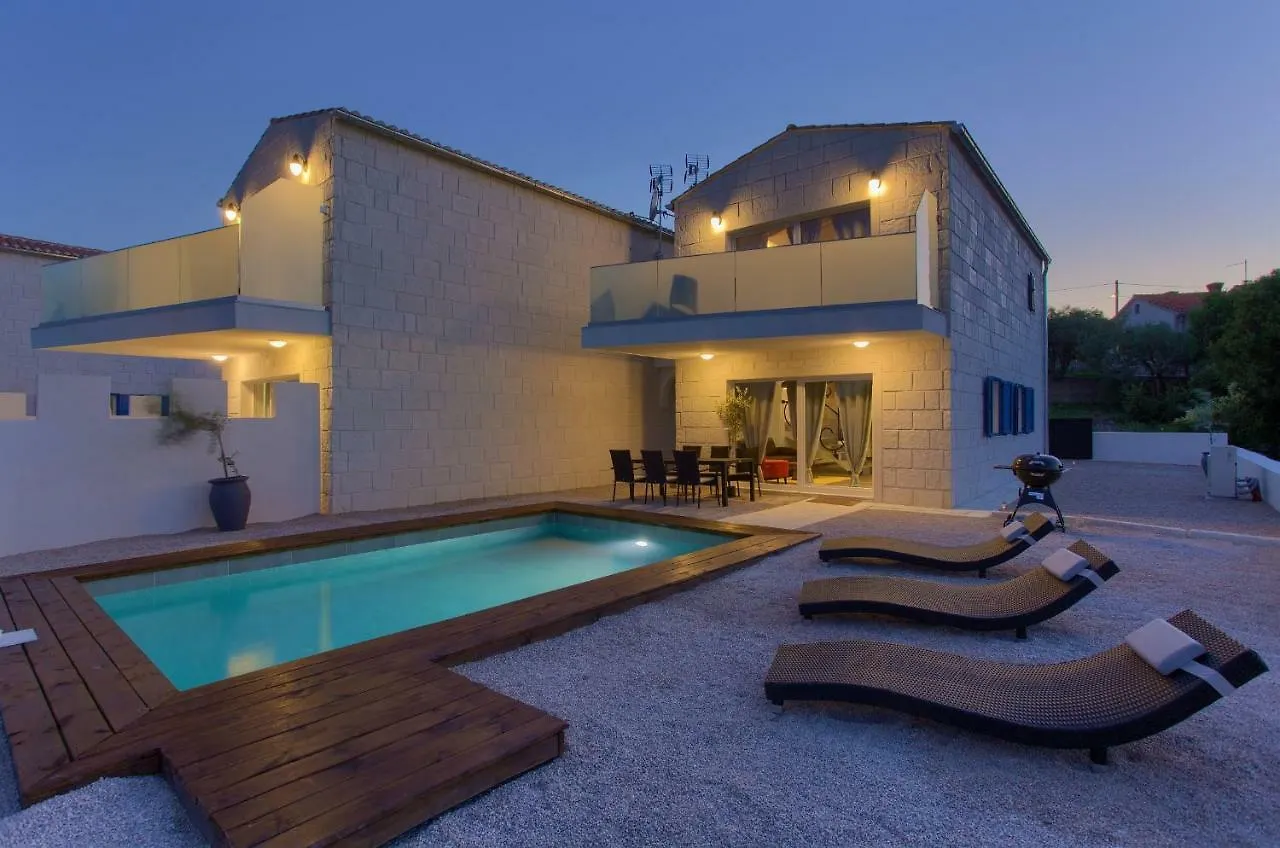Pax Houses Vrh  Vrh (Krk)